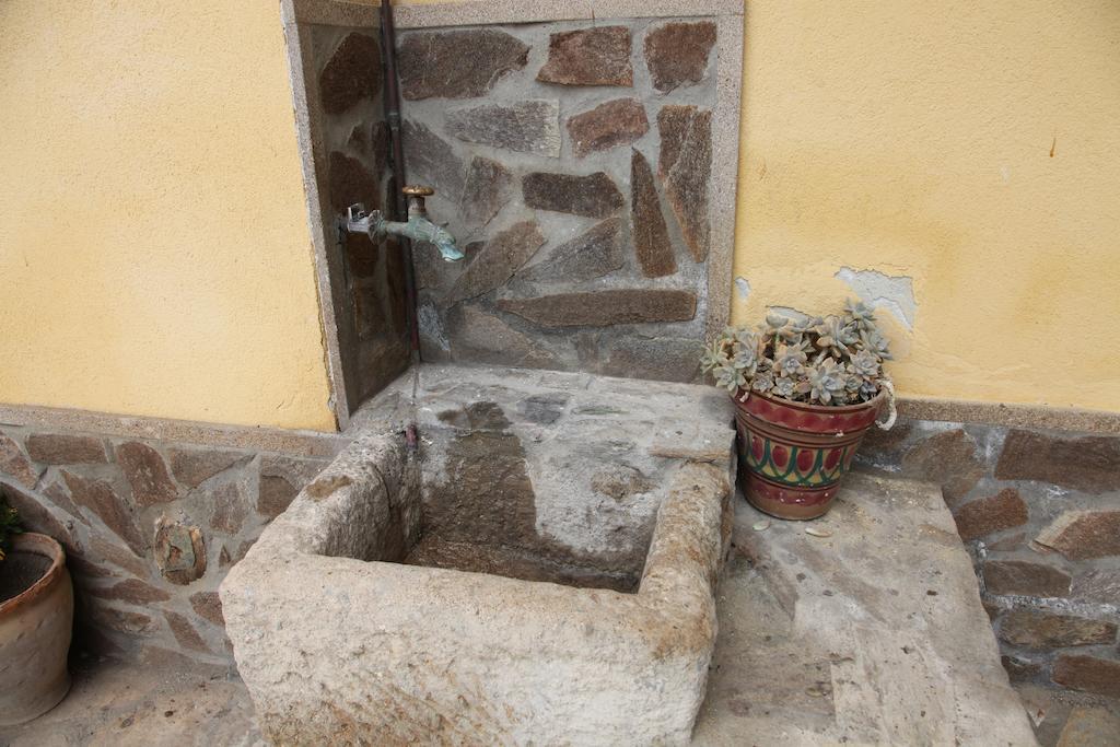 Villa Il Giardino Del Sole Agnone Bagni Exterior foto